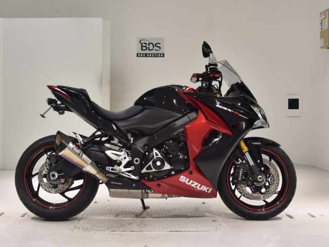 Suzuki GSX-S1000F 2015