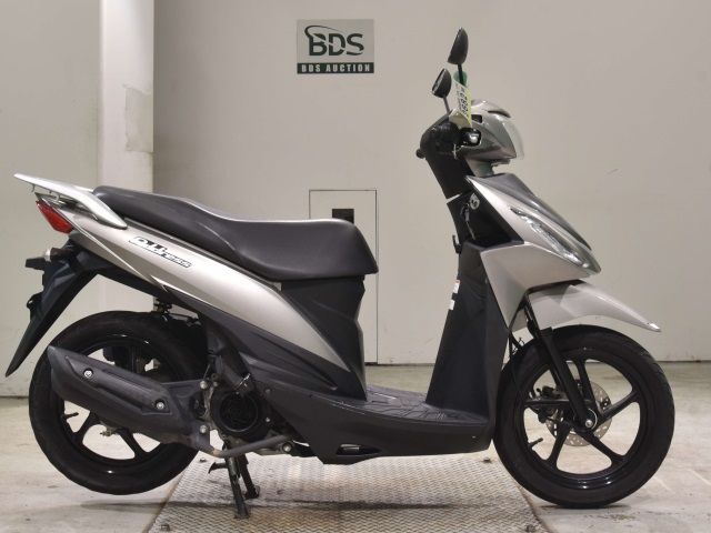 Suzuki ADDRESS V110