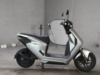 Honda EM1E: 2023