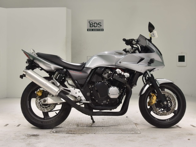 Honda CB400SFV BOLDOR 2006