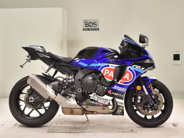 Yamaha YZF-R1 2023