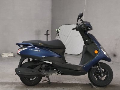Yamaha AXIS Z