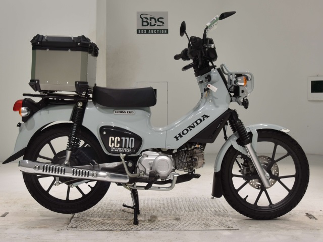 Honda CC110 CROSSCUB 2022