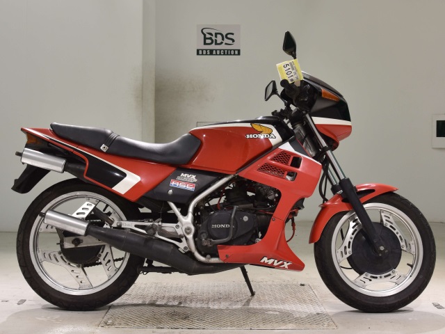 Honda MVX250F 1983