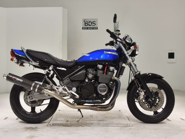 Kawasaki ZEPHYR400 2008