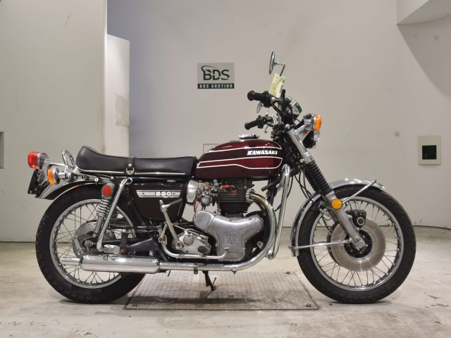 Kawasaki W3 1976