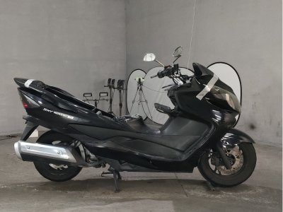 Suzuki SKYWAVE 250S