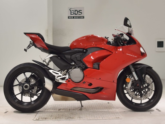 Ducati PANIGALE V2 2021