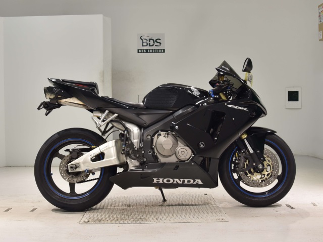 Honda CBR600RR 2005