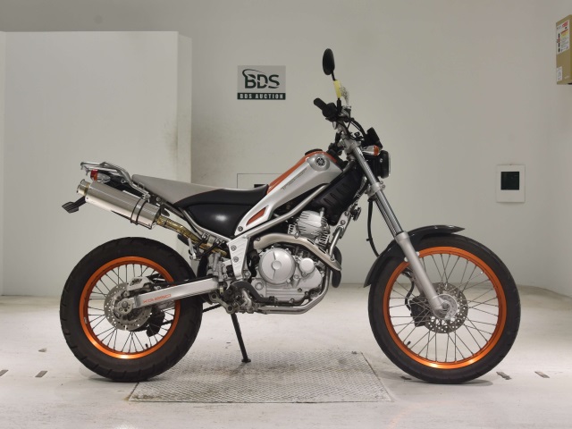 Yamaha TRICKER 2010