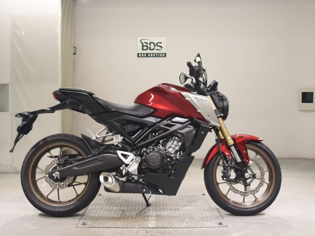 Honda CB125R 2021