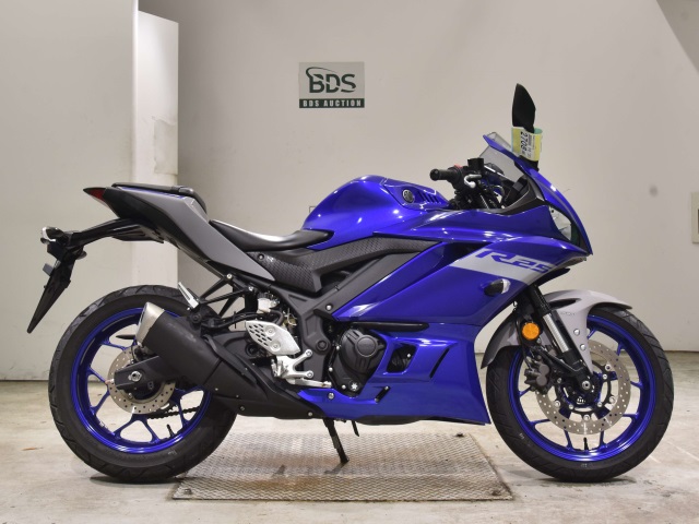 Yamaha YZF-R25 2021