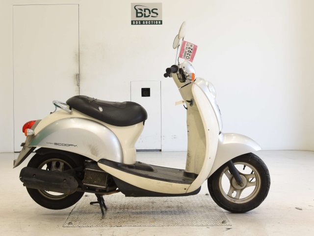 Honda SCOOPY50 2004