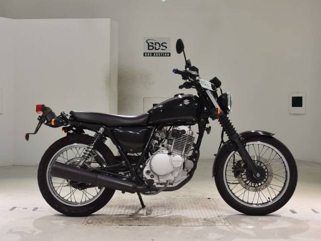 Suzuki GRASSTRACKER BIGBOY 2012