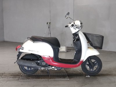 Honda GIORNO 2012