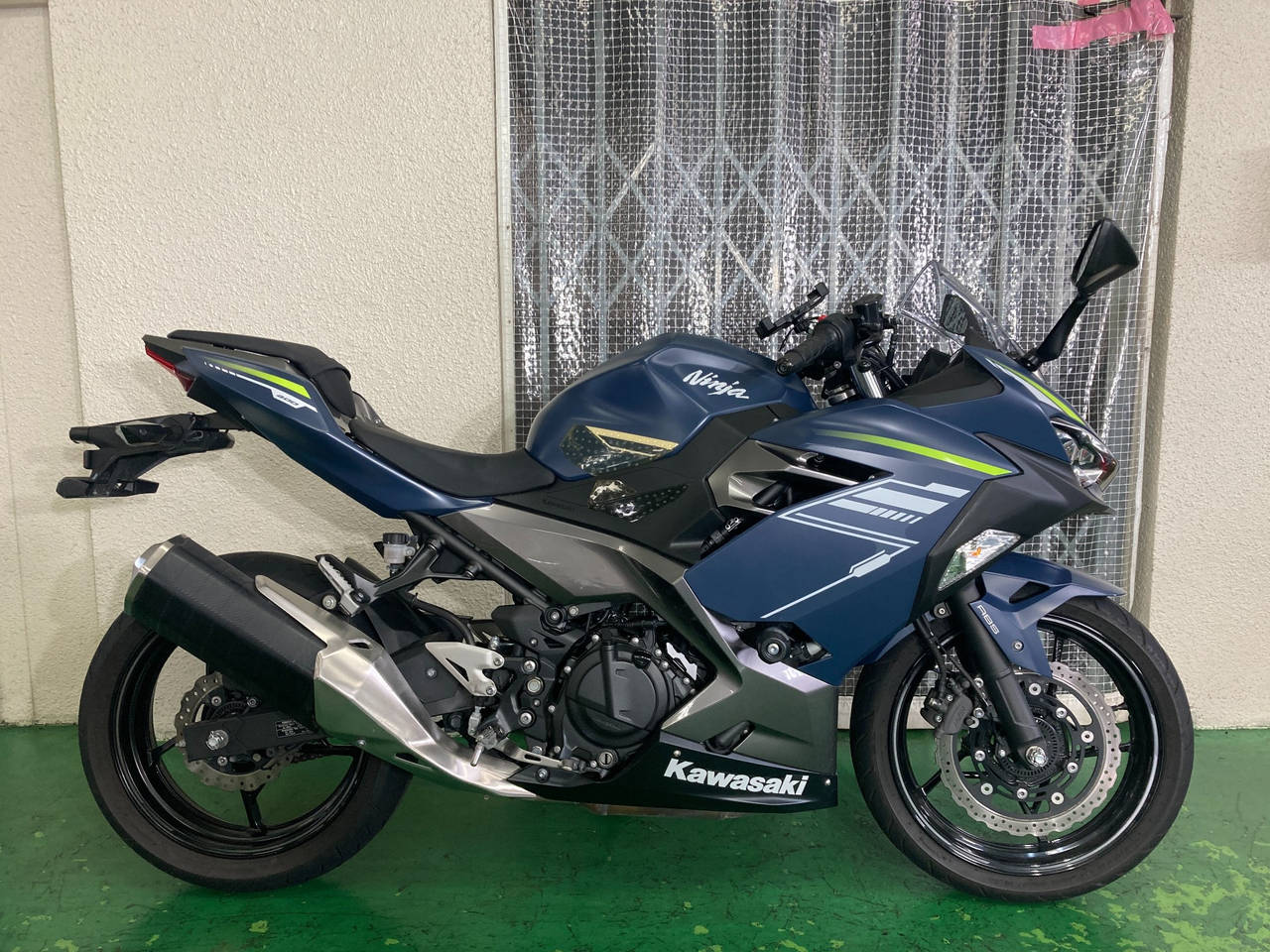 Kawasaki NINJA400 2022