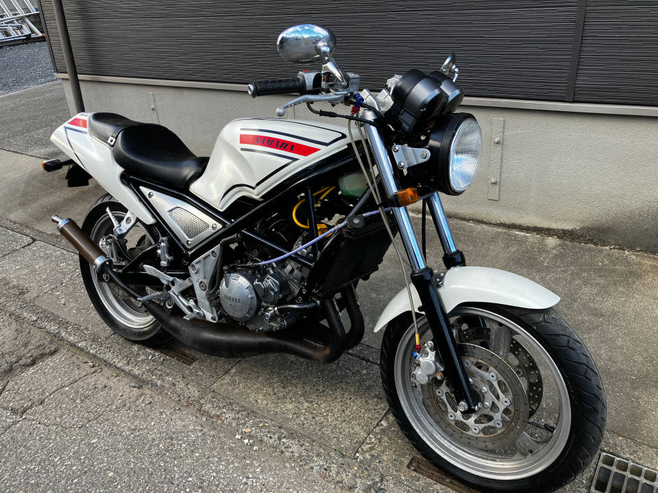 Yamaha R1-Z 1990