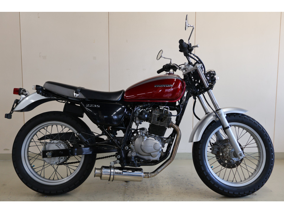 Honda CB223S 2010