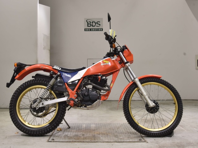 Honda TLR200 1983