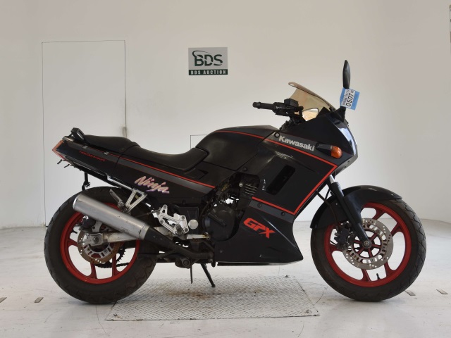 Kawasaki GPX250R 1987