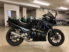 Kawasaki GPZ400R 1987