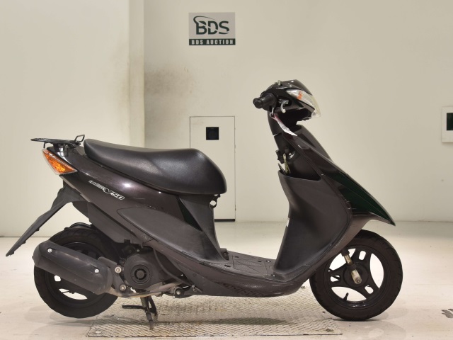 Suzuki ADDRESS V50