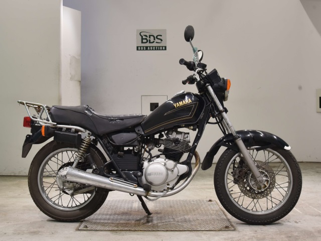 Yamaha SR125