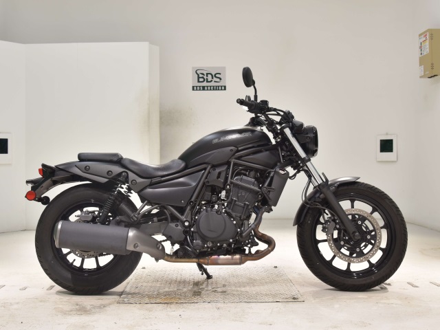 Kawasaki ELIMINATOR 400 2024