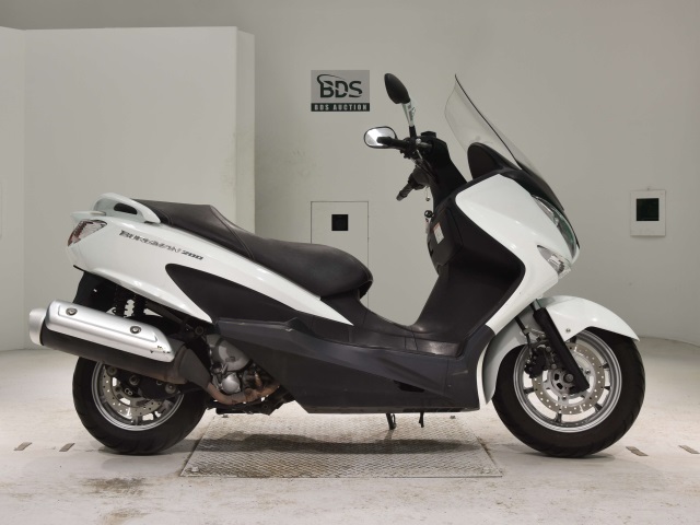 Suzuki BURGMAN200
