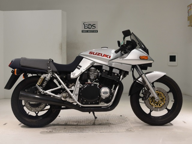 Suzuki GSX1100S KATANA 2000