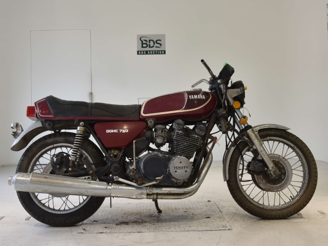 Yamaha xs750