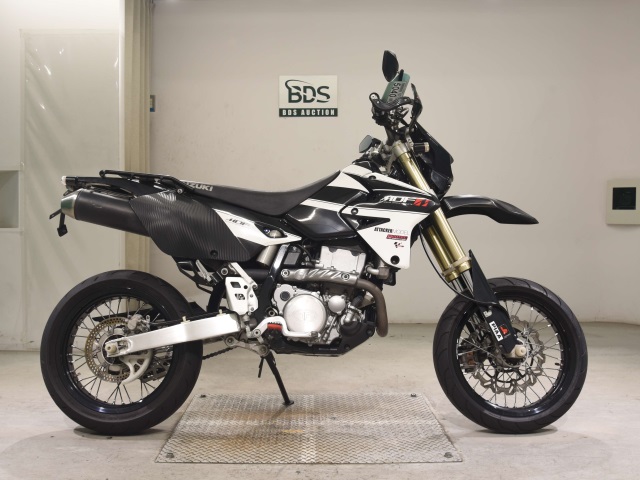 Suzuki DR-Z400SM