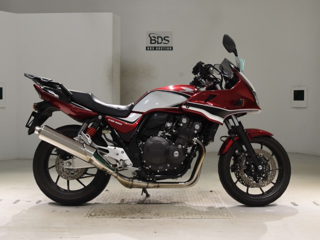 Honda CB400SF BOLDOR 2018