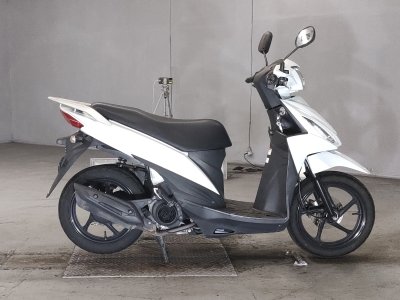 Suzuki ADDRESS V110