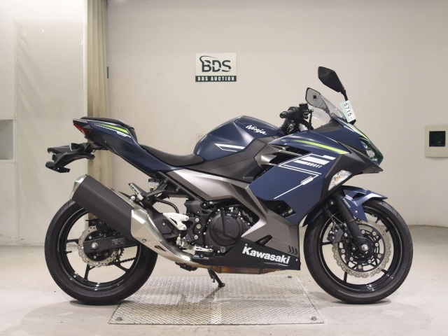 Kawasaki NINJA400 2021