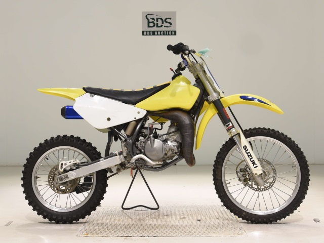 Suzuki RM85L