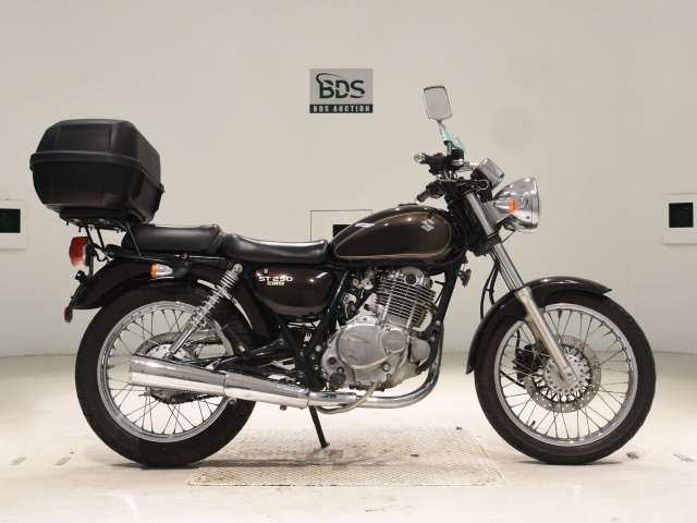 Suzuki ST250E