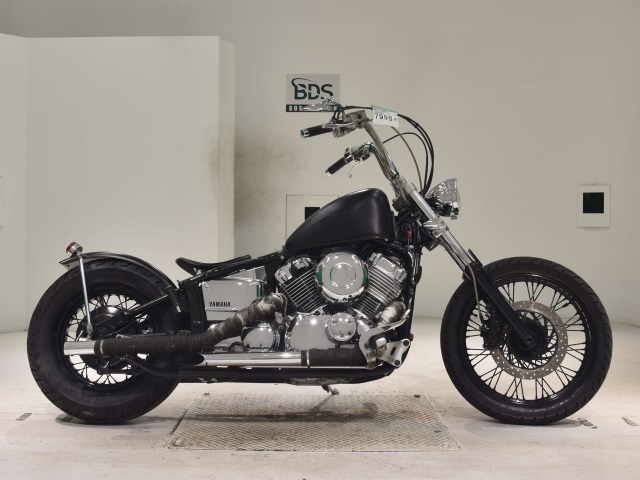 Yamaha DRAGSTAR XVS400 2005