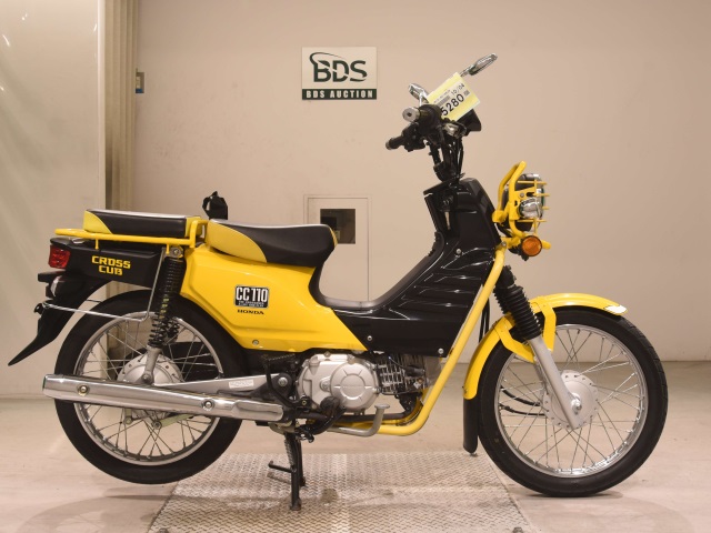 Honda CC110 CROSSCUB 2016