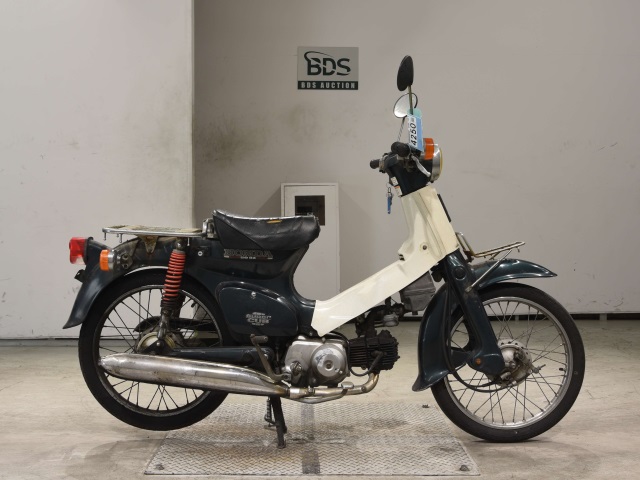 Honda C50 1997