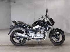 Suzuki GSR250