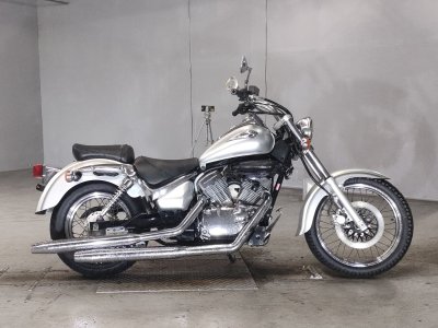 Suzuki INTRUDER 250LC