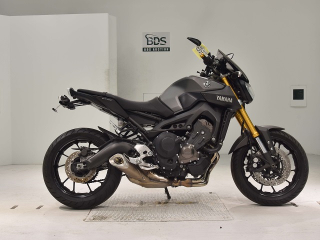 Yamaha MT-09 2015