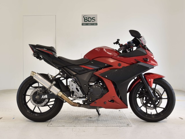 Suzuki GSX250R