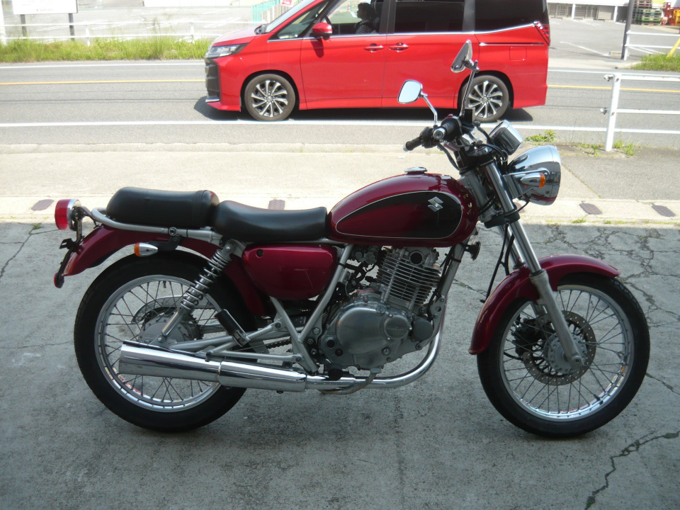 Suzuki ST250E