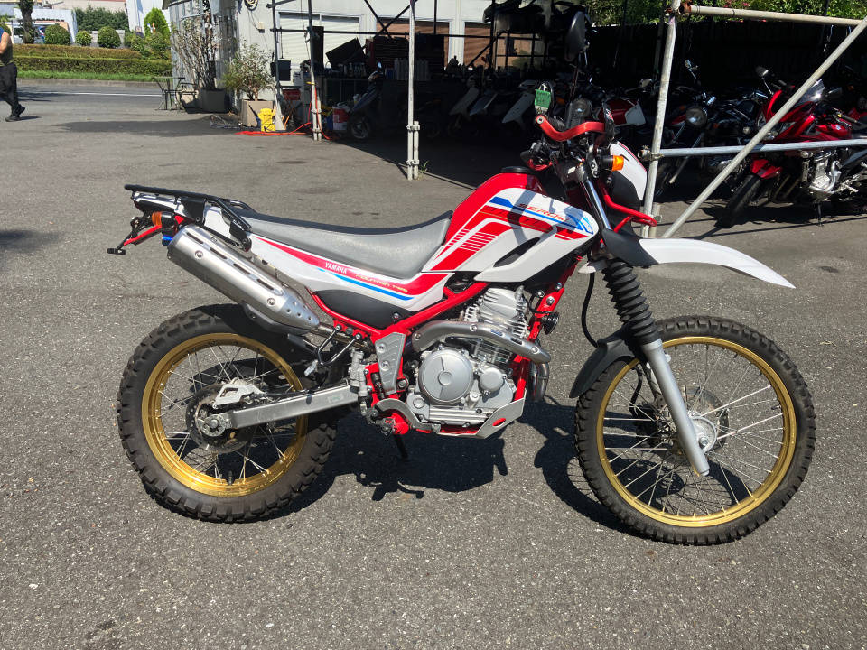 Yamaha SEROW XT250 2020