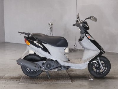 Suzuki ADDRESS V125