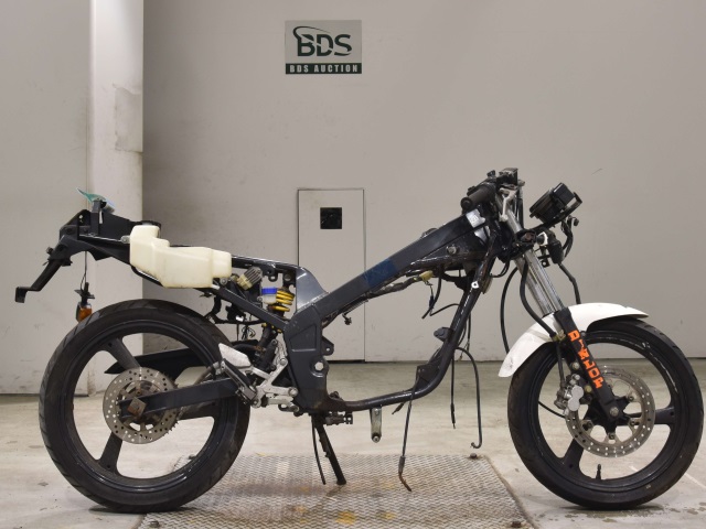 Yamaha TZR50 1992