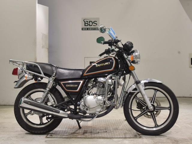 Suzuki GN125H 2018