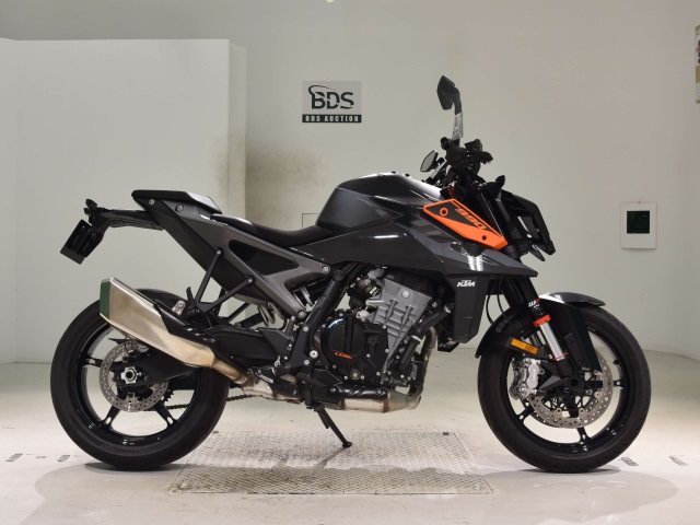 KTM 990 DUKE 2024